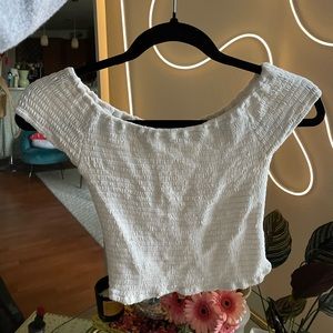 Brandy Melville off the shoulder top